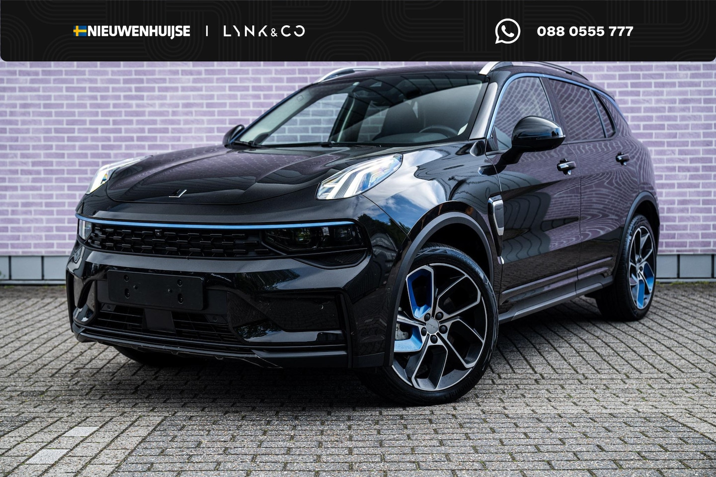 Lynk & Co 01 - Plug-in Hybrid | 360 graden camera | Panoramadak | Adaptive cruise control | LED koplampen - AutoWereld.nl