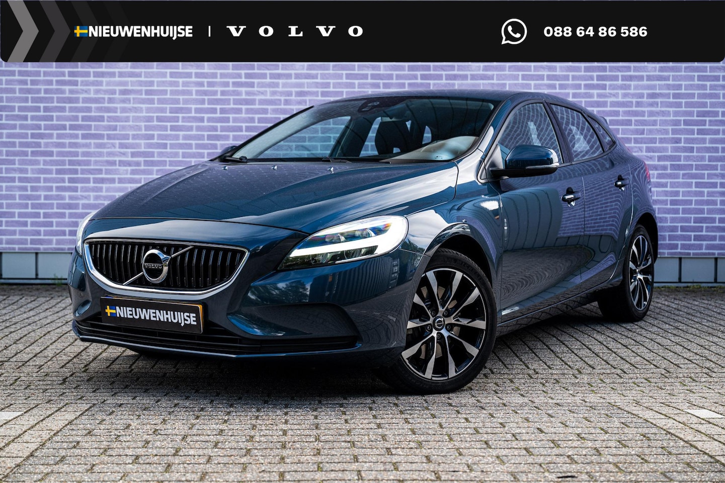 Volvo V40 - 1.5 T3 Edition+ | Trekhaak | Achteruitrijcamera | Lichtmetalen Velgen 17 inch | Navigatie - AutoWereld.nl
