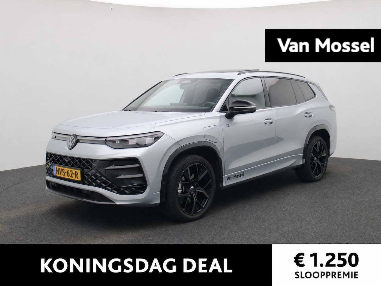 Volkswagen Tayron - 1.5 eHybrid R-Line Edition | SoH 100% | 204 PK | Automaat | Panorama Schuif/Kantel Dak | T - AutoWereld.nl