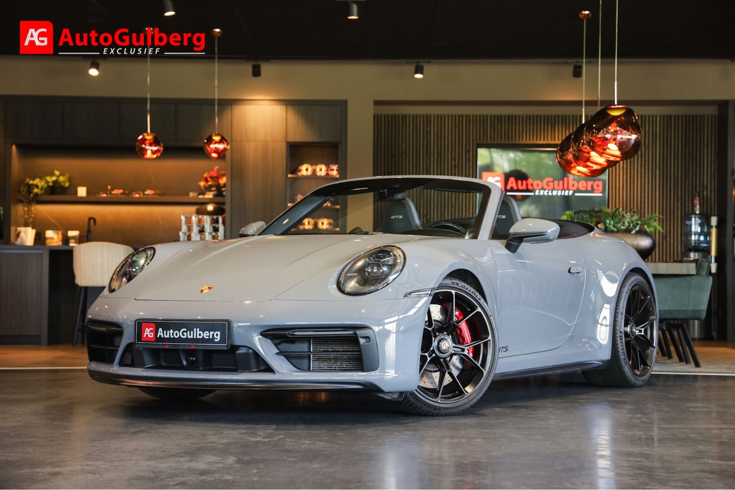 Porsche 911 Cabrio - 3.0 Carrera 4 GTS Voll Sportstoelen 18-wegs met Memory/ verwarmd, GT3 Velgen/ skirts, Matr - AutoWereld.nl
