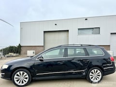Volkswagen Passat Variant - 2.0 FSI 150pk 6-Traps automaat Comf Bus - vaste prijs - nap - clima - cruise - navi - pdc