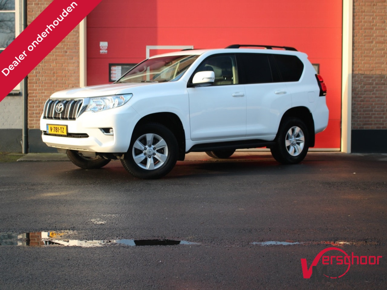 Toyota Land Cruiser - 2.8 D-4D | Euro 6 | Leder | Stoelverwarming | Camera | Navi | E - AutoWereld.nl