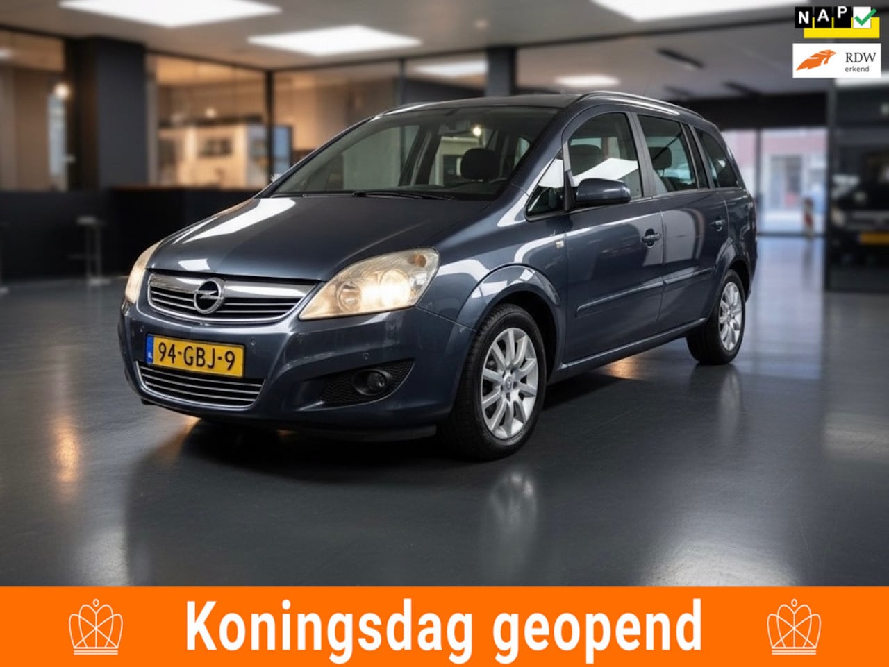 Opel Zafira - 1.6 Temptation-7 persoons-airco-distrriemriem vervangen-elek ramen-trekhaak-parkeer sensor - AutoWereld.nl