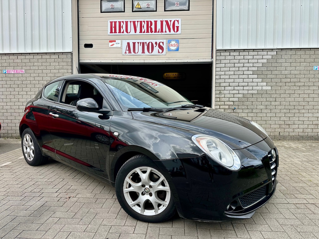 Alfa Romeo MiTo - 1.4 T Distinctive | Airco | Cruise | 1ste Eigenaar - AutoWereld.nl