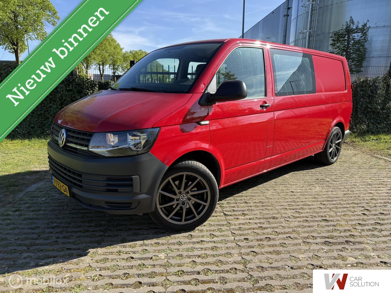 Volkswagen Transporter - 2.0 TDI L2H1 DC Comfortline EURO 6 - AutoWereld.nl