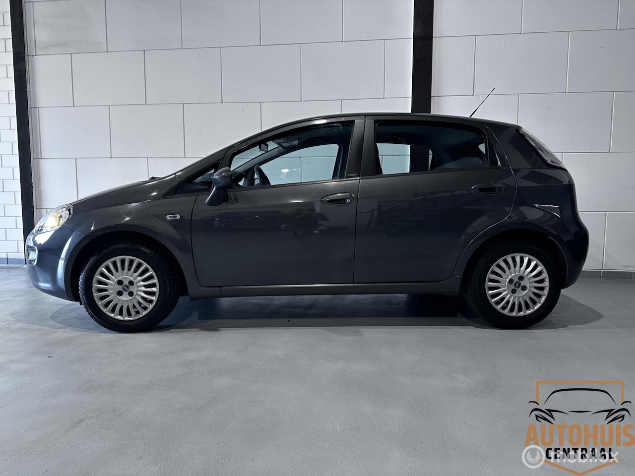 Fiat Punto - 1.3 JTD Dynamic*Export/Handel*Airco - AutoWereld.nl