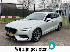 Volvo V60 - 2.0 D4 190PK Momentum Leder LED Camera Nw Model