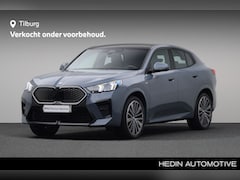 BMW iX2 - eDrive20 67 kWh M Sport Edition | Glazen panoramadak | Elektrisch verwarmde voorstoelen |