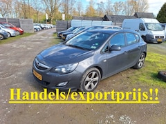 Opel Astra - 1.7 CDTI 110pk S/S Cosmo 5-deurs airco/cruise handel/export