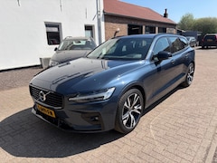 Volvo V60 - B3 R-Design Schuifdak HenK Pilot Assist