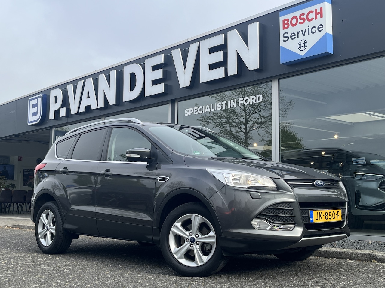 Ford Kuga - 1.5 EcoBoost Titanium Edition 6-bak | Afn. Trekhaak 1.800kg trekgewicht | 100% onderhouden - AutoWereld.nl