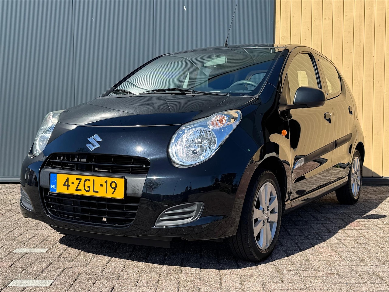 Suzuki Alto - 1.0 68pk Celebration Easss | NL Auto | Airco | LMV | - AutoWereld.nl