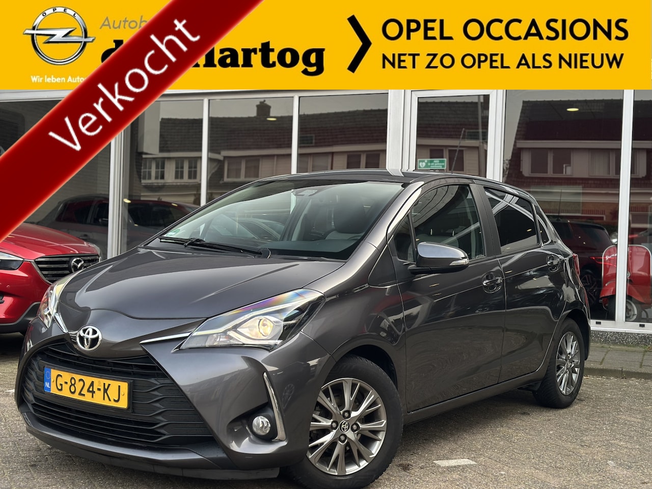 Toyota Yaris - 1.5 VVT-i Dynamic Automaat Ecc/Navi/Camera - AutoWereld.nl