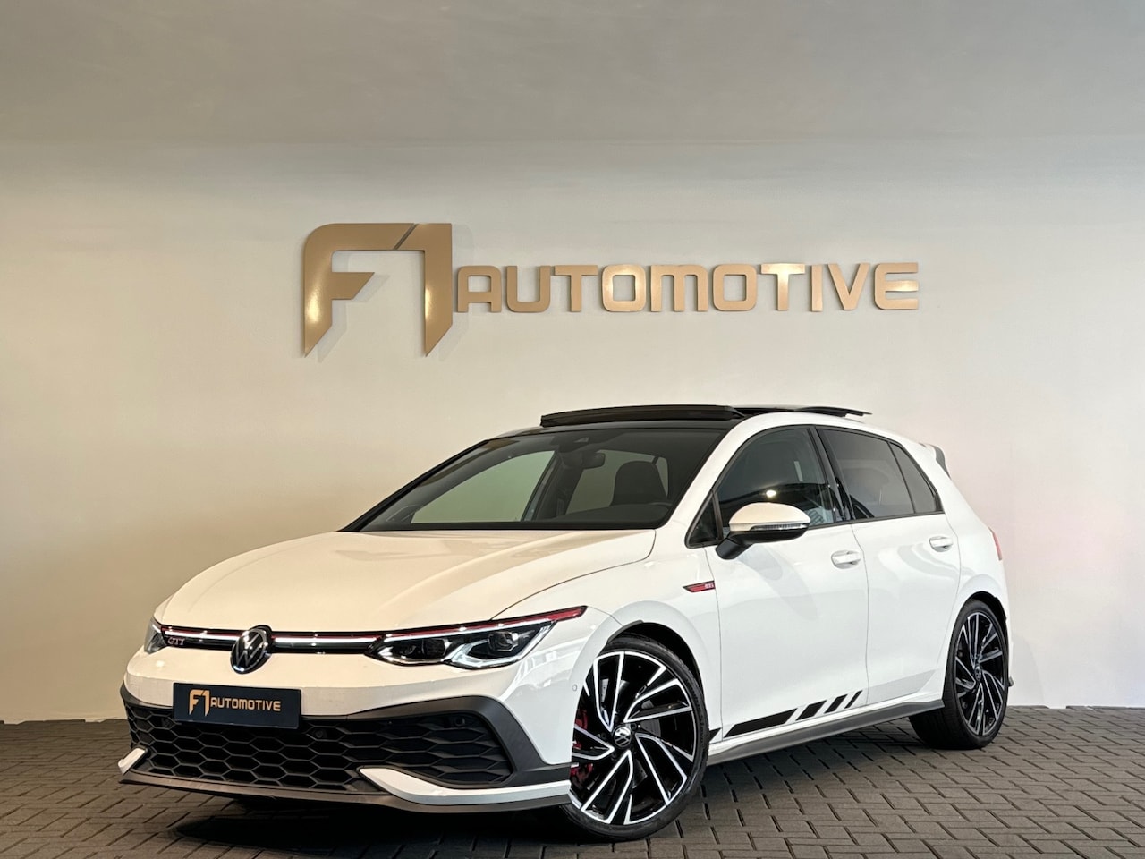 Volkswagen Golf - 2.0 TSI GTI Clubsport Pano|H/K|Special Mode - AutoWereld.nl