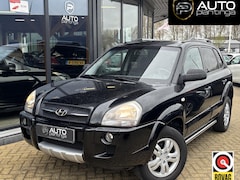 Hyundai Tucson - 2.0i Dynamic Cross 141PK | Nette Staat | Trekhaak | Airco | Cruise Control | Privacy Glass