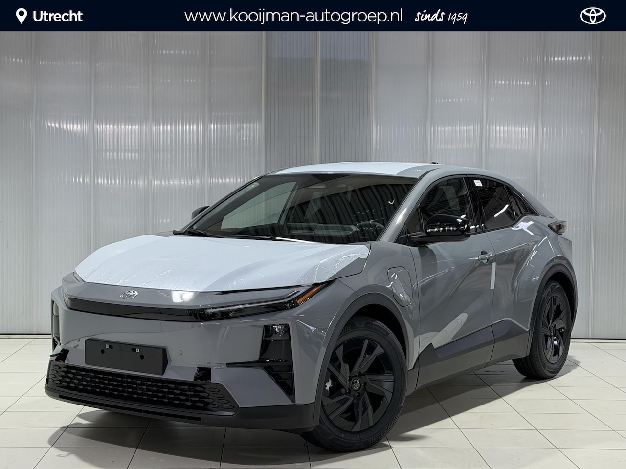 Toyota C-HR - First Edition 77 kWh | DIRECT UIT VOORRAAD LEVERBAAR | 2,5% Financial Lease | €2.000 INRUI - AutoWereld.nl
