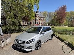 Mercedes-Benz B-klasse - 180 AMG Line | 49.000KM | Trekhaak | Led | Navi | Leder |