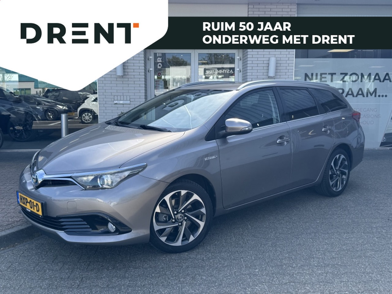 Toyota Auris Touring Sports - 1.8 Hybrid Dynamic | Facelift | Stoelverwarming | - AutoWereld.nl