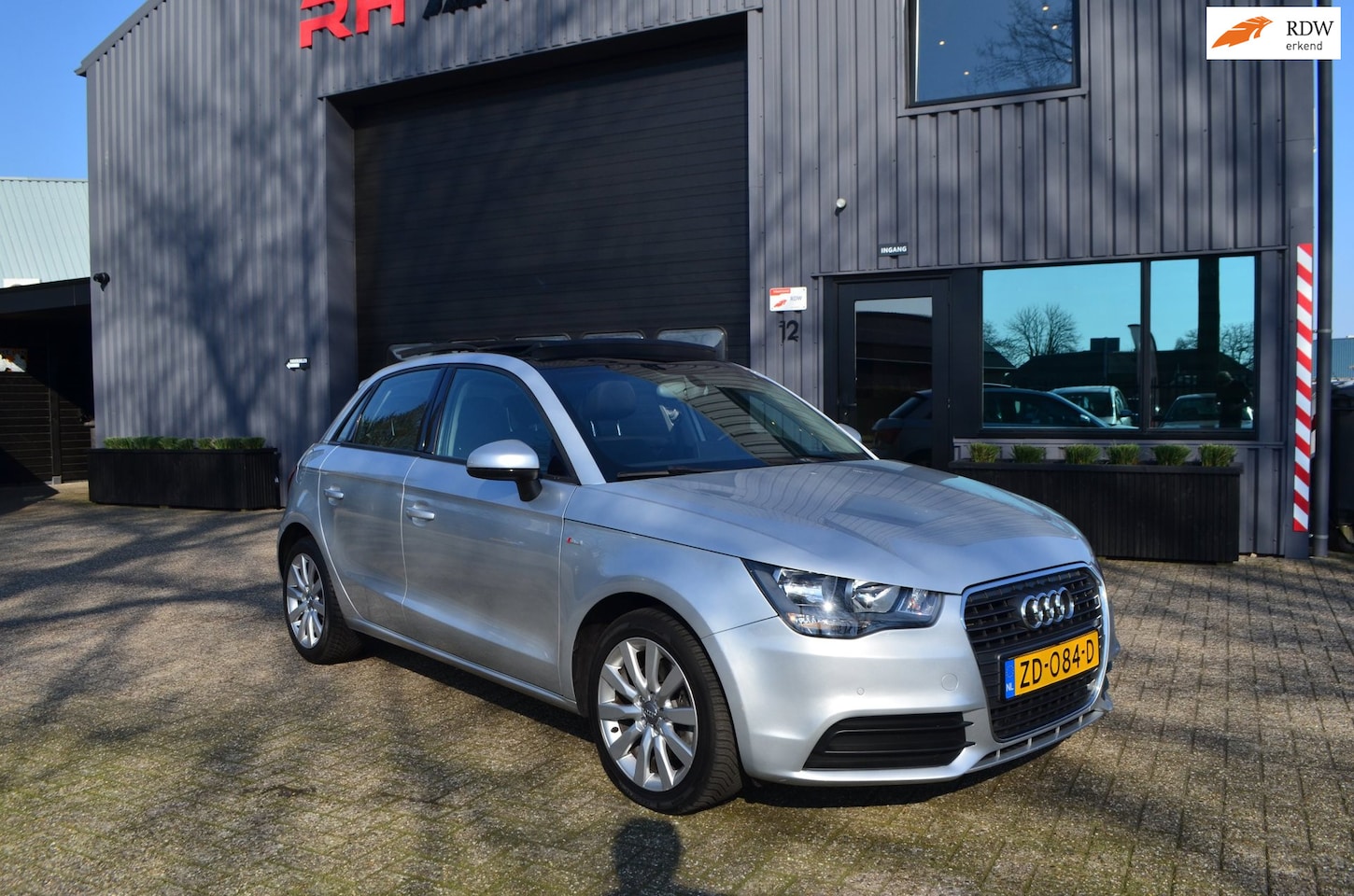 Audi A1 Sportback - 1.4 TFSI Pro Line S | Automaat | Panoramadak | LMT wielen - AutoWereld.nl