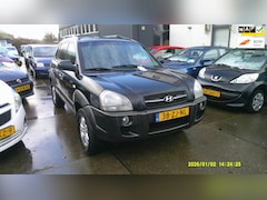 Hyundai Tucson - 2.0i Style leer airco elek pak nap apk