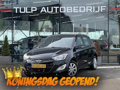 Hyundai i20 - 1.2i i-Deal 5Deurs Airco Radio/CD/Bluetooth
