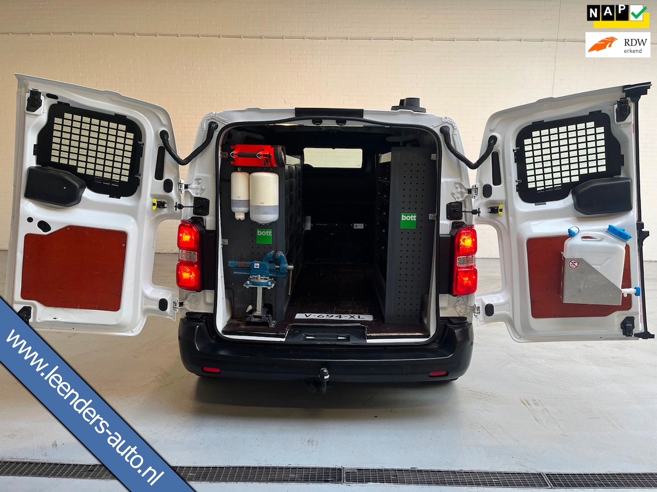 Citroën Jumpy - Servicewagen 1.6 BlueHDI 95pk euro6 Club M L2H1 BOTT inrichting, Victron omvormer v230, St - AutoWereld.nl