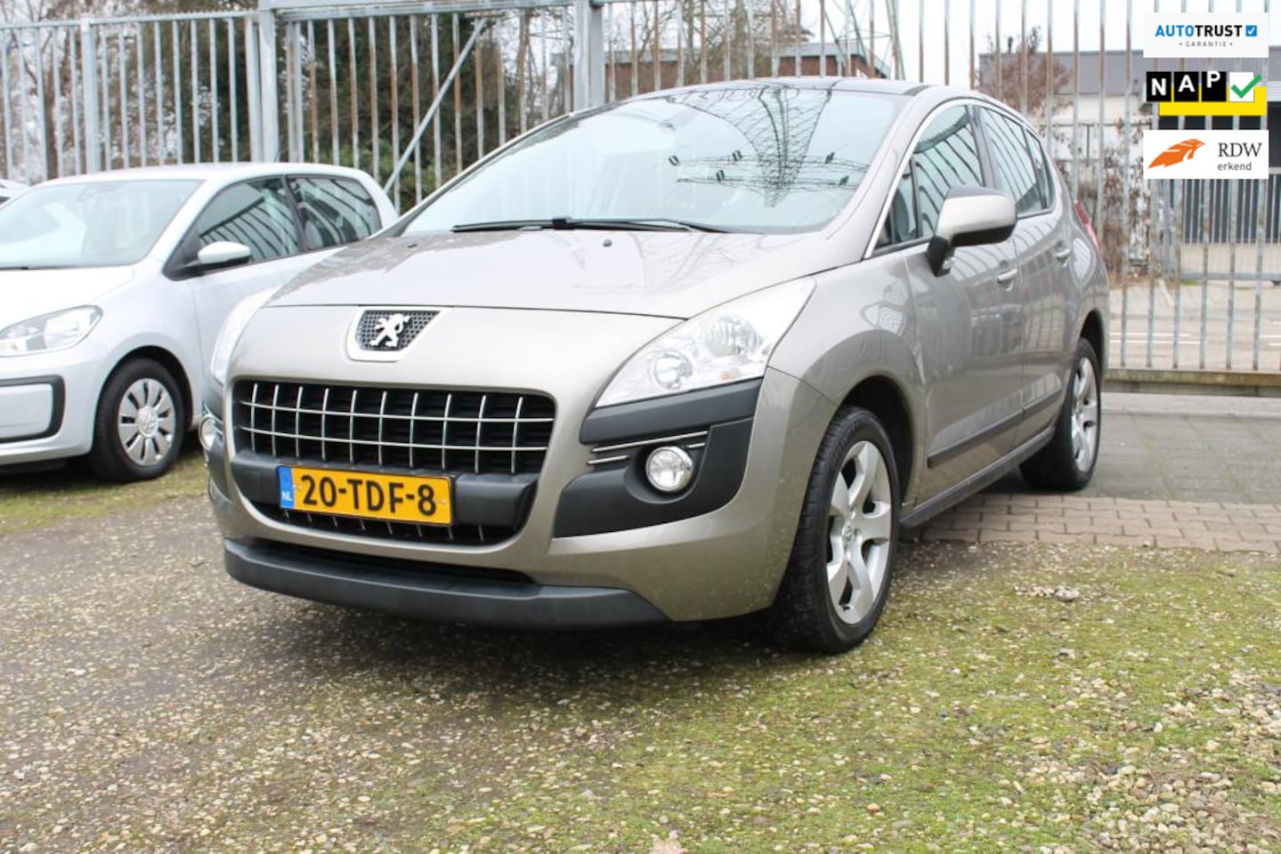 Peugeot 3008 - 1.6 THP Active 1.6 THP Active - AutoWereld.nl