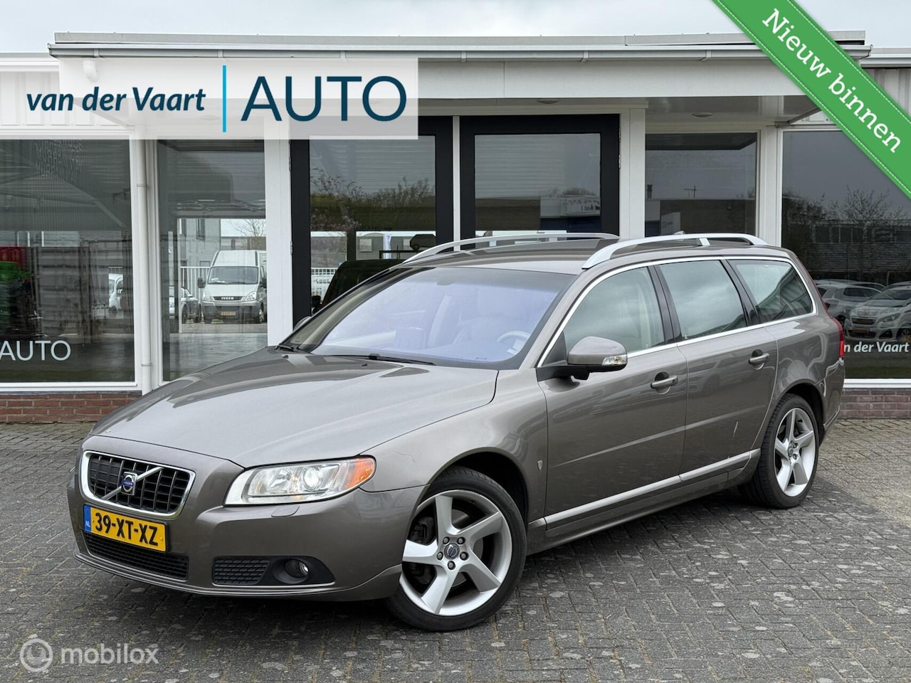 Volvo V70 - 3.0 T6 AWD Summum / ORIGINEEL NL / Premium Audio - AutoWereld.nl