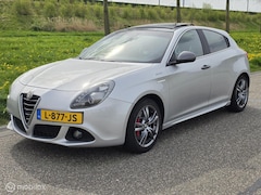 Alfa Romeo Giulietta - 1.4 T Exclusive QV-Line, 2Eigenaar
