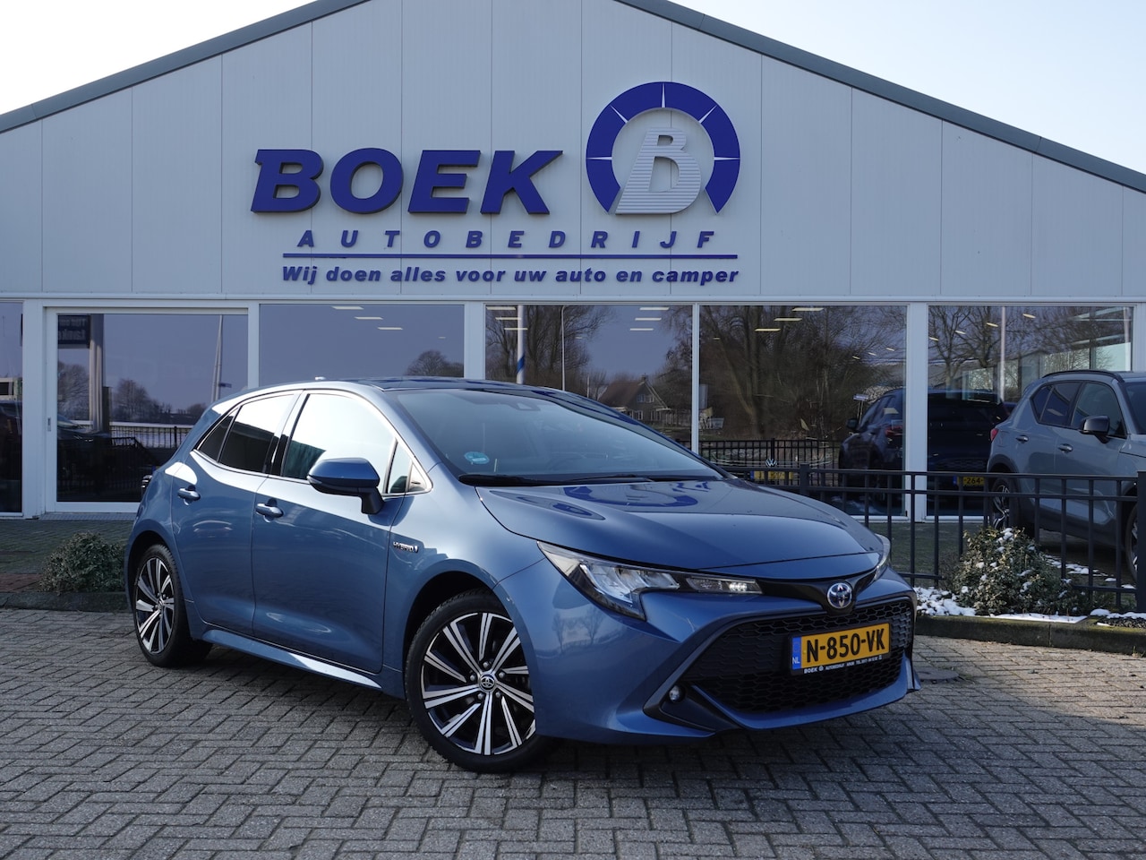 Toyota Corolla - 1.8 Hybrid Business Plus H-LEER | CRUISE | LMV | CAMERA - AutoWereld.nl
