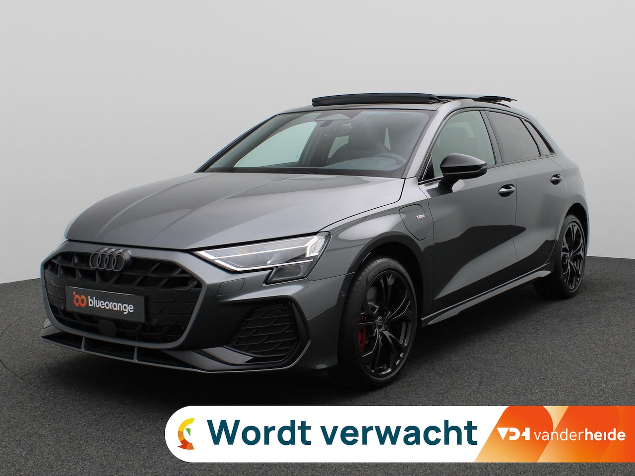 Audi A3 Sportback - 45 TFSI e S edition Competition 272PK S-Tronic Pano-Schuifdak, Leder, Led matrix, memoryst - AutoWereld.nl