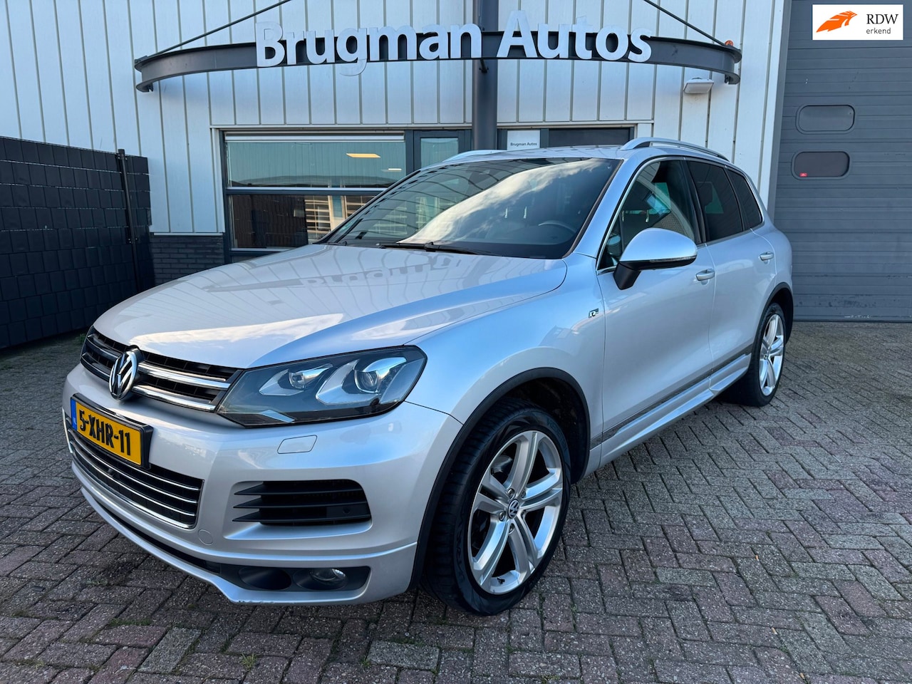 Volkswagen Touareg - 3.0 TDI R-Line 3.0 TDI R-line - AutoWereld.nl