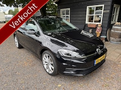 Volkswagen Golf - 1.0 TSI Trendline CARPLAY|PDC