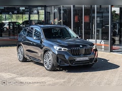 BMW X1 - xDrive25e M-Sport | 20 inch | Pano | Head-up