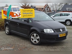 Volkswagen Touran - 1.6-16V FSI Business