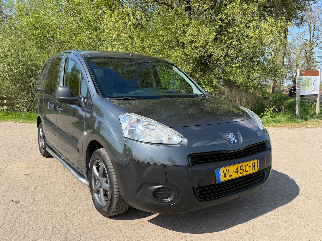 Peugeot Partner - 120 1.6 e-HDI L1 XT Profit + - AutoWereld.nl