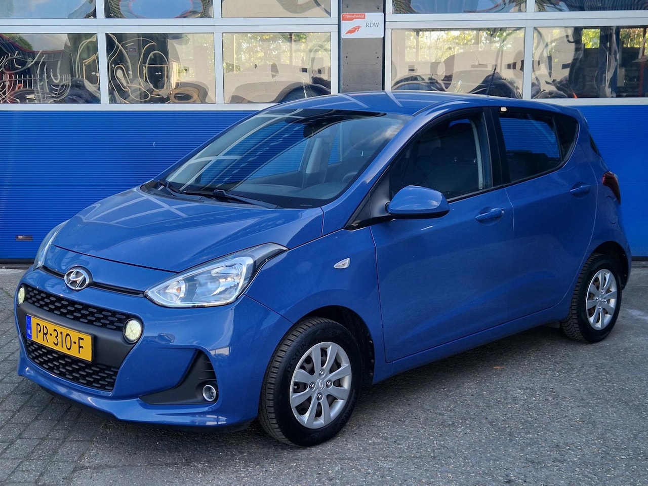 Hyundai i10 - 1.0i Comfort / Carplay / Bluetooth / Cruise control / Navigatie / Airco / Origineel NL / N - AutoWereld.nl