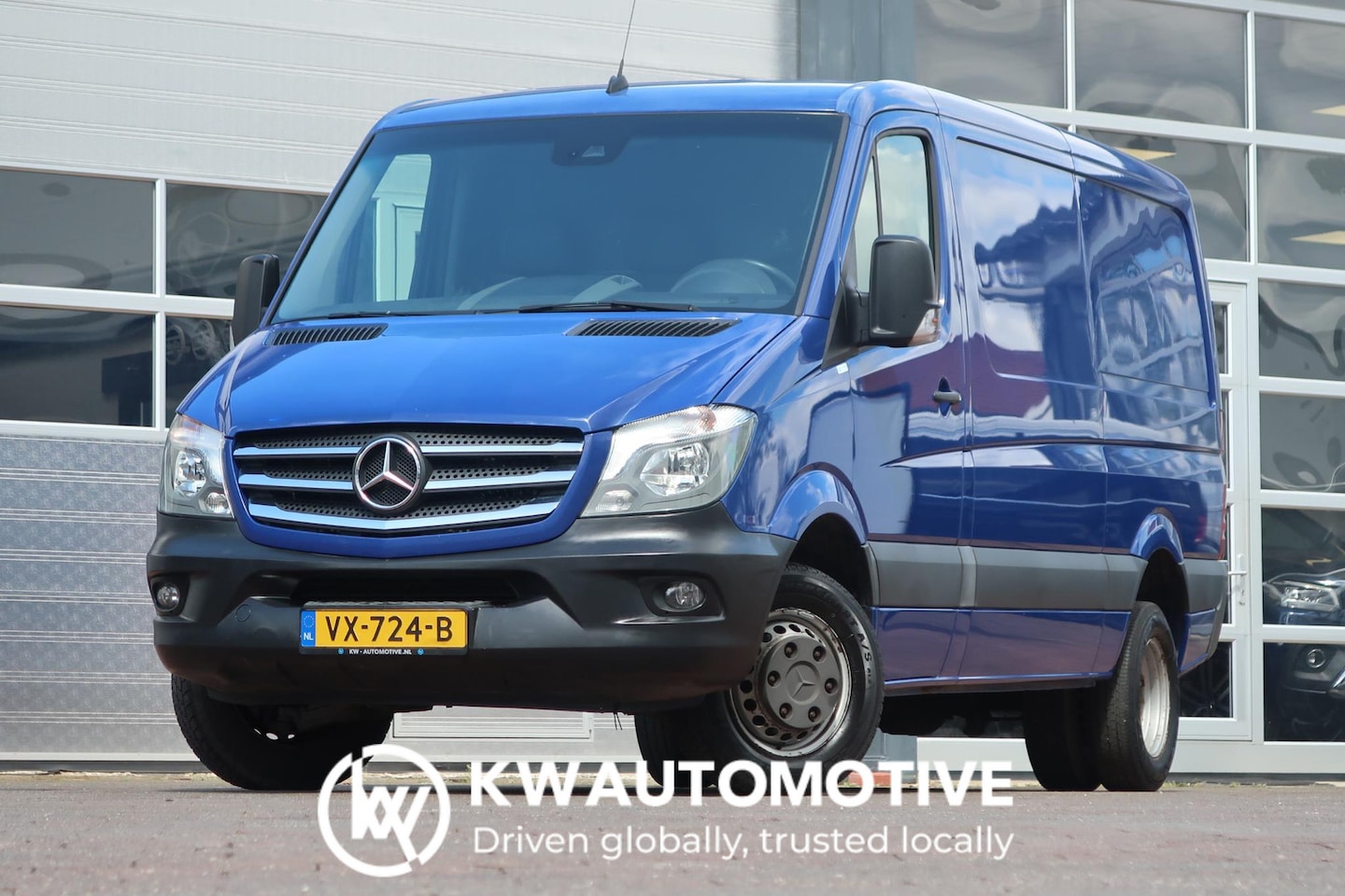 Mercedes-Benz Sprinter - 516 2.2 BlueTEC 366 AUT/ NAVI/ CRUISE/ AIRCO/ TREKHAAK - AutoWereld.nl
