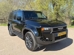 Toyota Land Cruiser 250 - 2.8 D-4D Standard Roof Window Van Professional