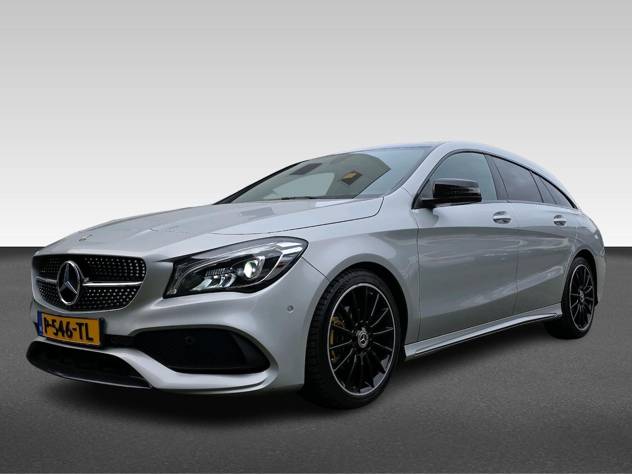 Mercedes-Benz CLA-klasse Shooting Brake - 180 Business Solution AMG | Automaat | Panoramadak | Navigatie | Stoelverwarming | Elektri - AutoWereld.nl