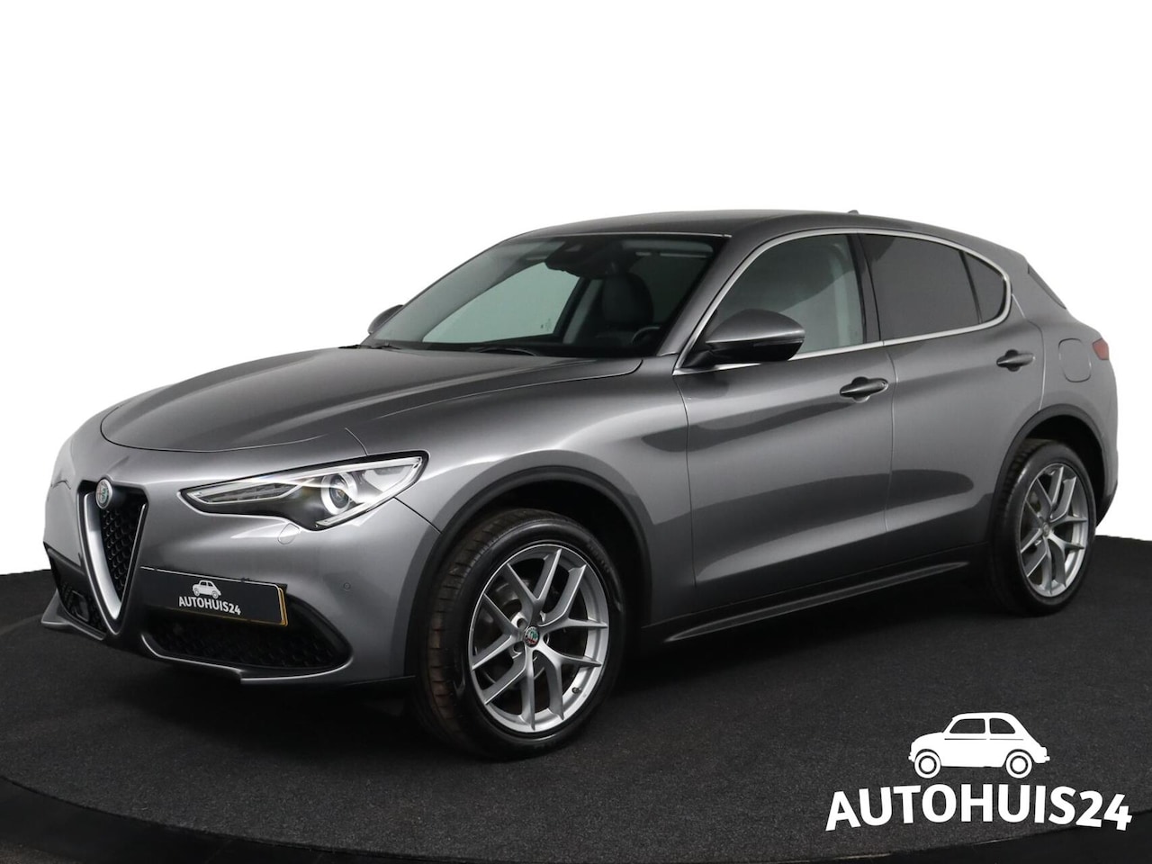 Alfa Romeo Stelvio - 2.0 T AWD First Edition 280pk NL-Auto|1Eigenaar|Xenon|Leder|Navi - AutoWereld.nl