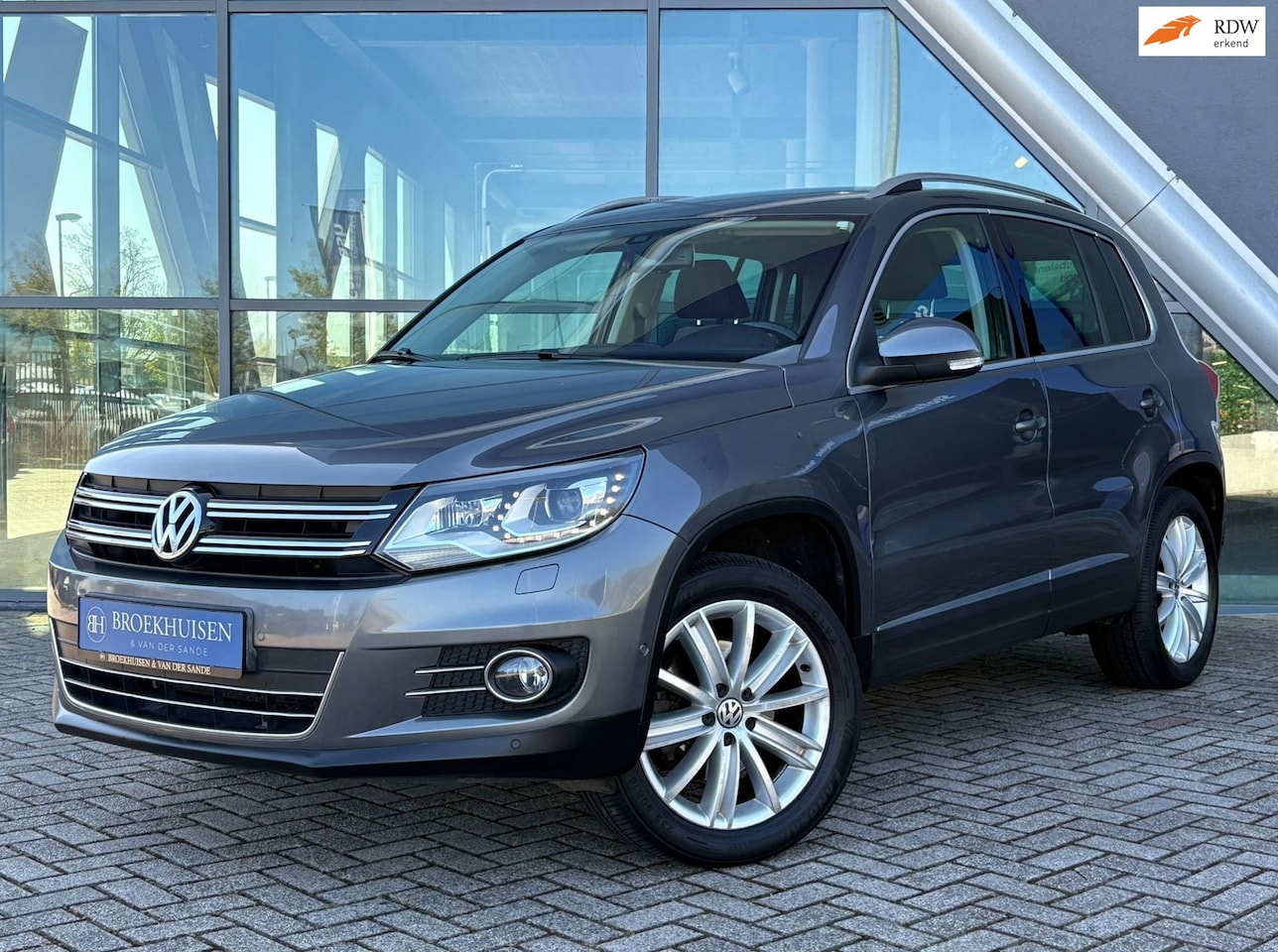Volkswagen Tiguan - 1.4 TSI Track&Field 4Motion 161pk Camera / Cruise Control / Climate control - AutoWereld.nl