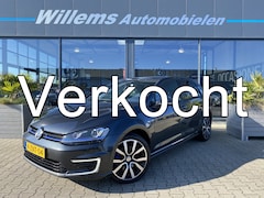 Volkswagen Golf - 1.4 TSI GTE Navigatie, Cruise Control & LED