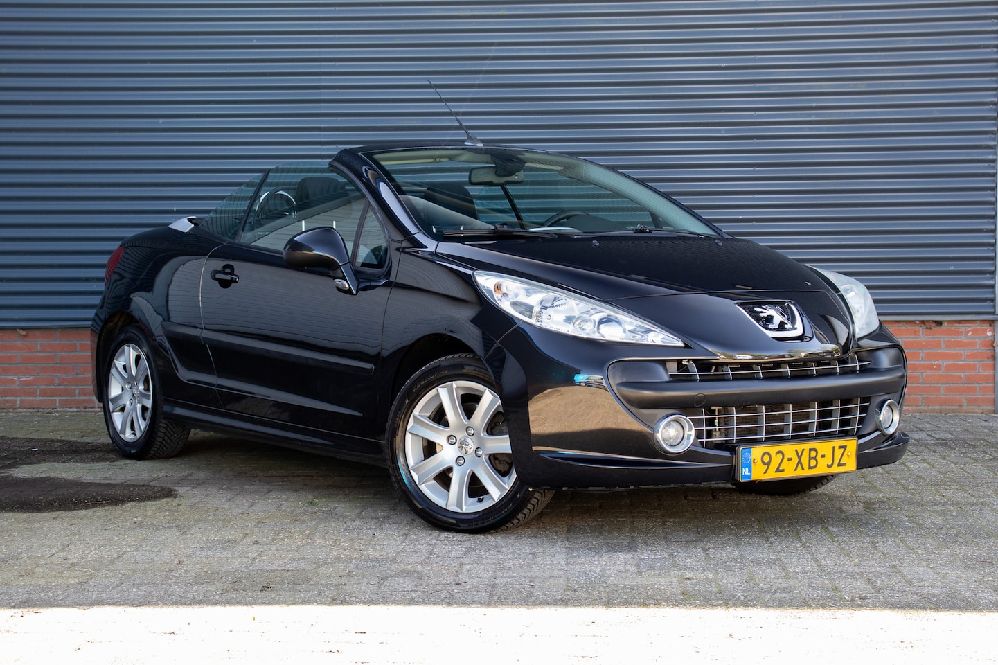 Peugeot 207 - 1.6 VTi Première 1.6 VTi Première - AutoWereld.nl