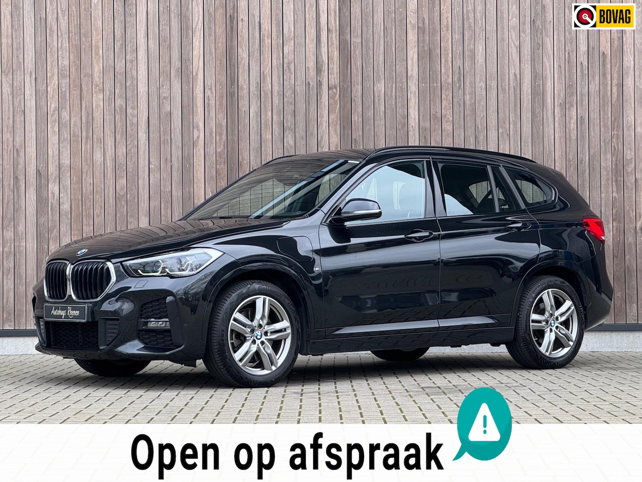 BMW X1 - XDrive25e High Executive / M-Sport / Dealer Onderh / - AutoWereld.nl
