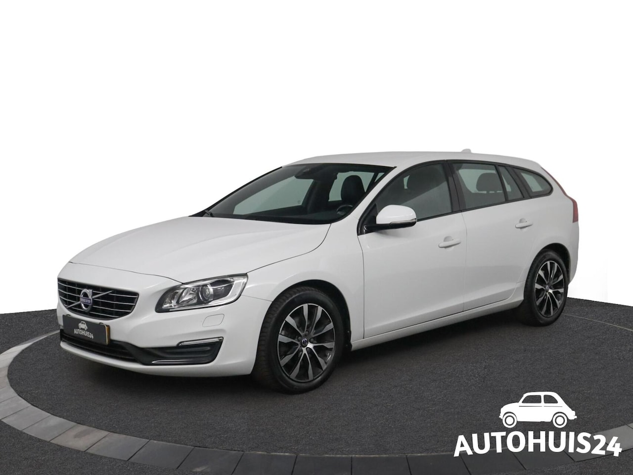 Volvo V60 - 2.0 T3 Polar+ Dynamic XENON|PDC|STOELVERW|LEDER|NL-AUTO - AutoWereld.nl