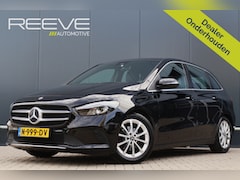 Mercedes-Benz B-klasse - 180 Business Solution Luxury Automaat | Trekhaak afn. | Camera | Stoelverwarming | Apple C