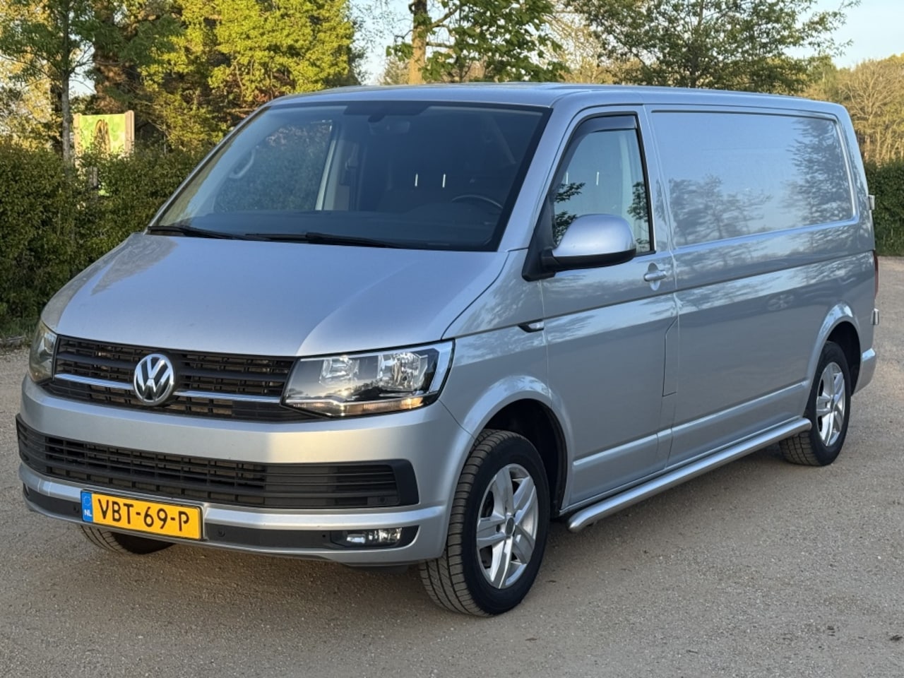 Volkswagen Transporter - L2H1 2.0 TDI 150pk DSG Highline *NAVI/AIRCO - AutoWereld.nl