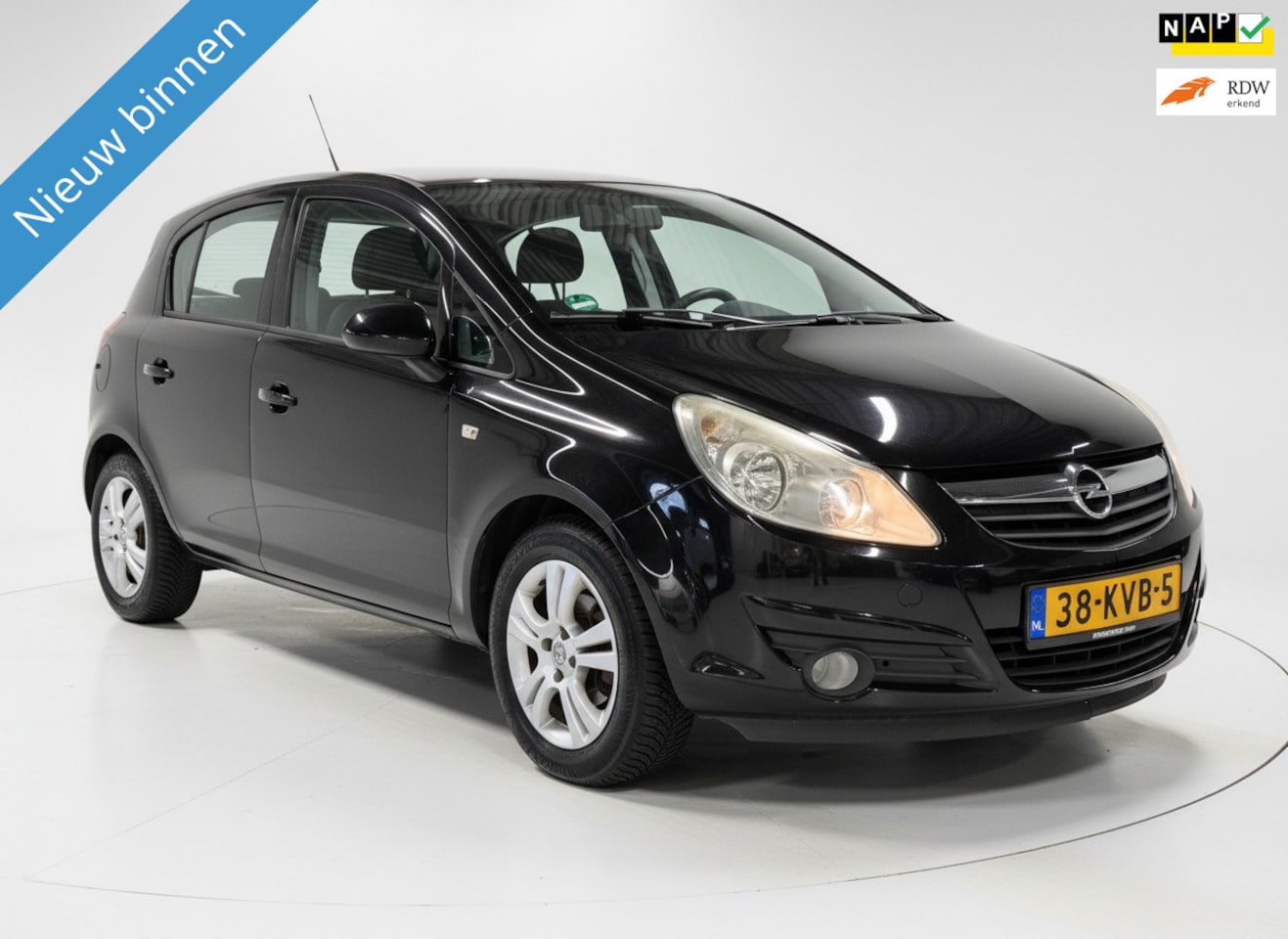 Opel Corsa - 1.4-16V Enjoy Airco|Cruise|NEW APK - AutoWereld.nl