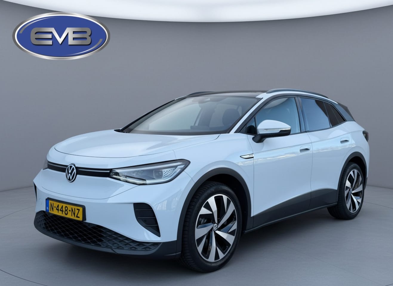 Volkswagen ID.4 - Pro MAX 77 kWh, VOL OPTIES, panoramadak, soh 98 %, leder, el bedienbare trekhaak 21 inch, - AutoWereld.nl